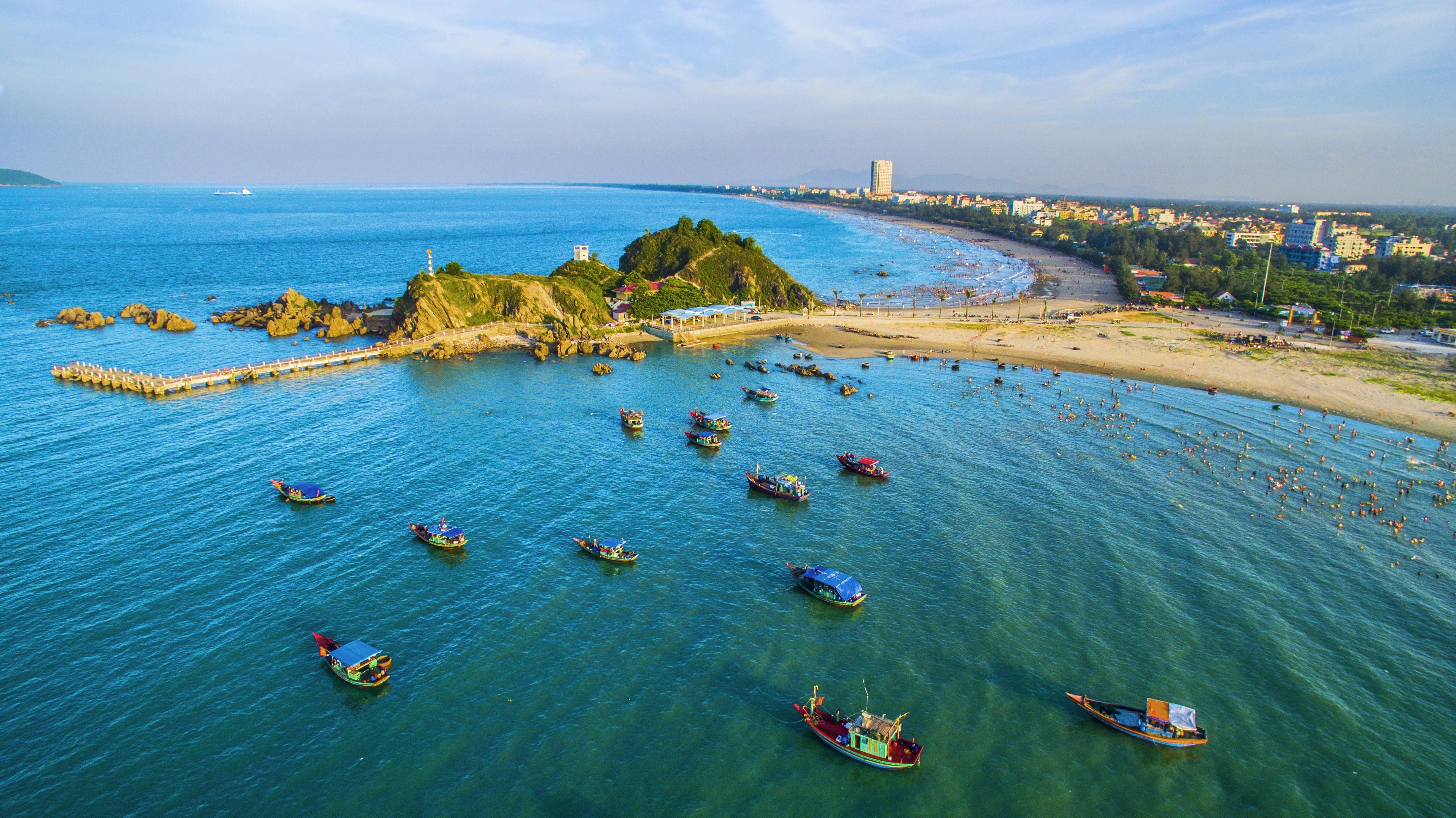 Du lịch và khám phá biển Cửa Lò, Nghệ An.