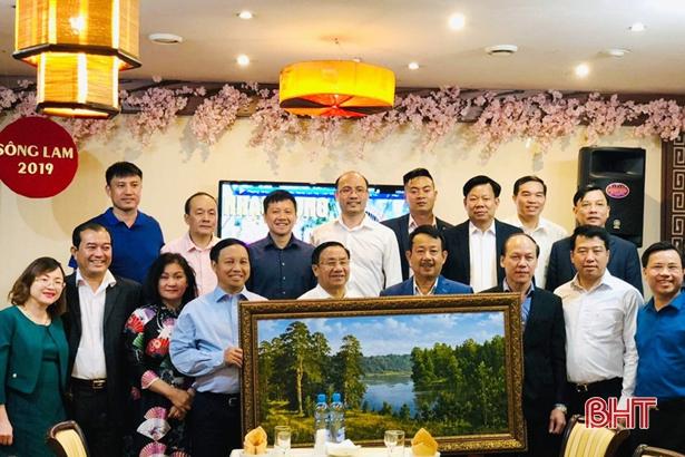 Bí thư Tỉnh ủy gặp gỡ cộng đồng người Hà Tĩnh tại Liên bang Nga