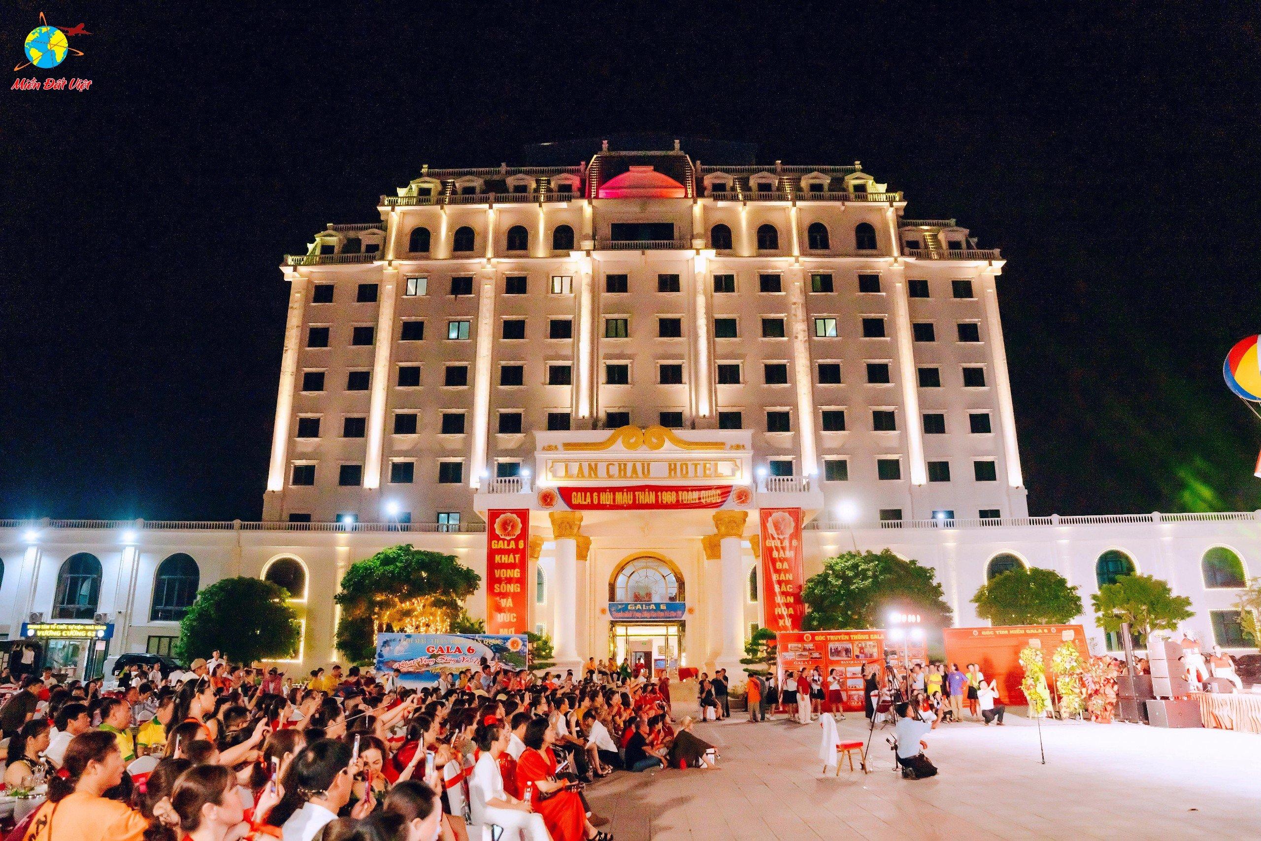 Đón tiếp đoàn Hội mậu Thân 900 khách tại đảo Lan Châu, Cửa Lò